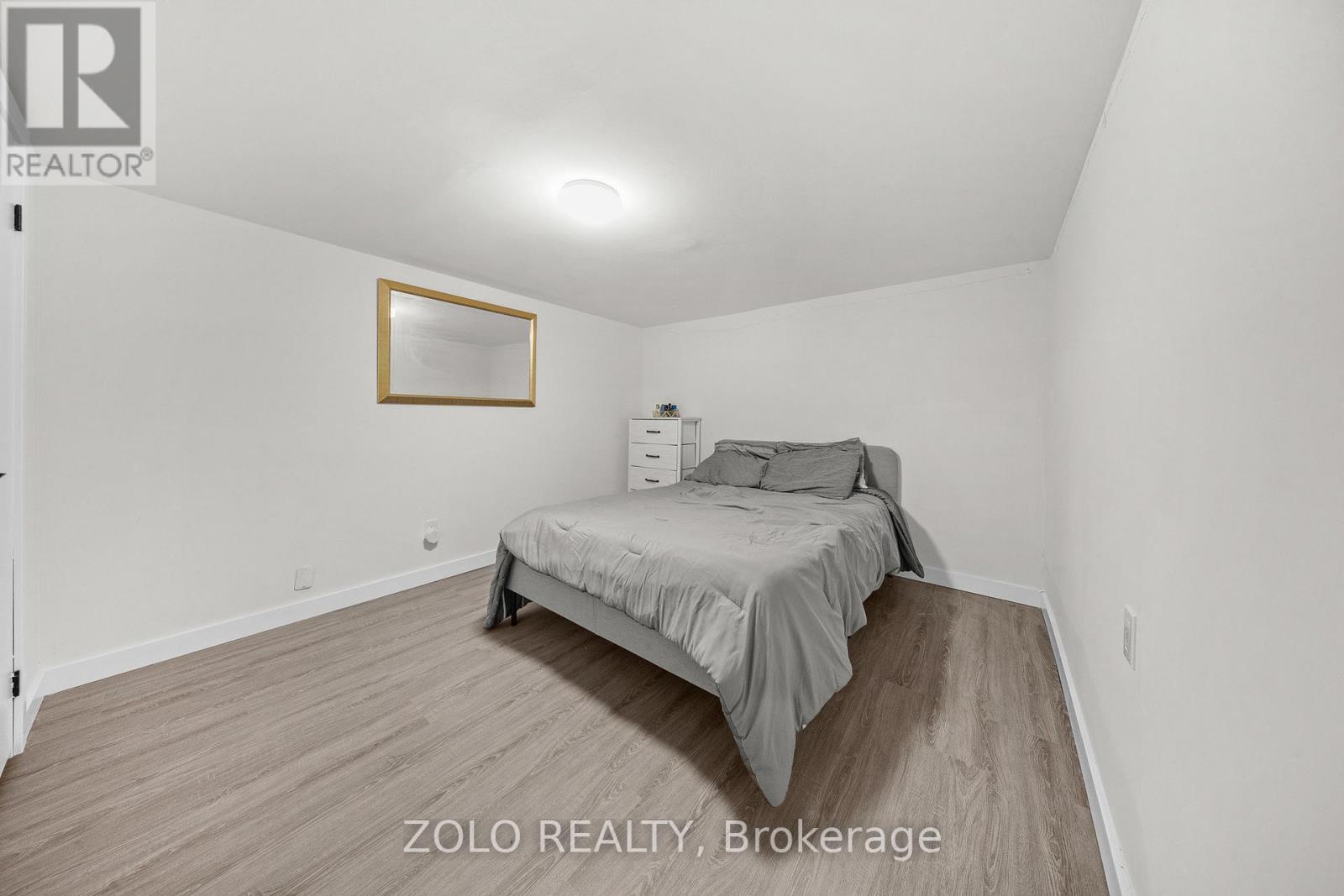 163 Cedric Avenue, Toronto (Oakwood Village), Ontario  M6C 3X7 - Photo 33 - C12447667