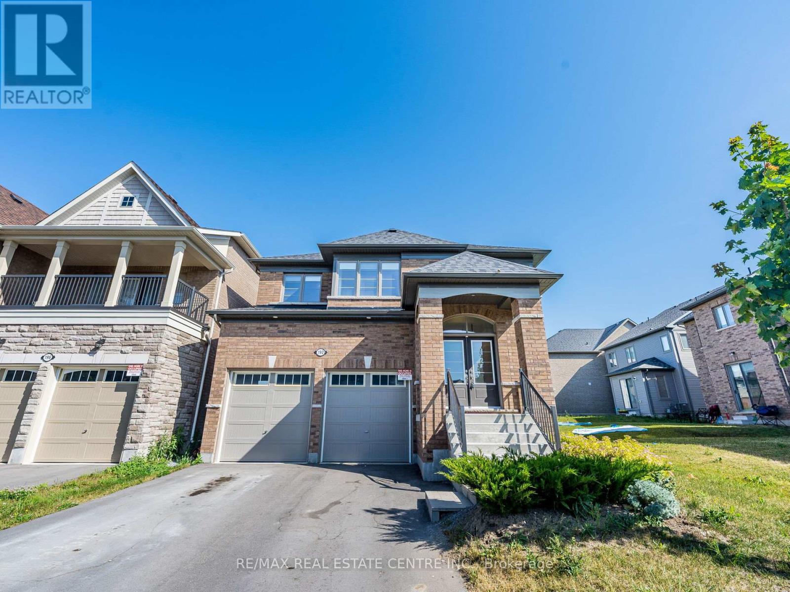 192 MIYAKO COURT, Oshawa, Ontario