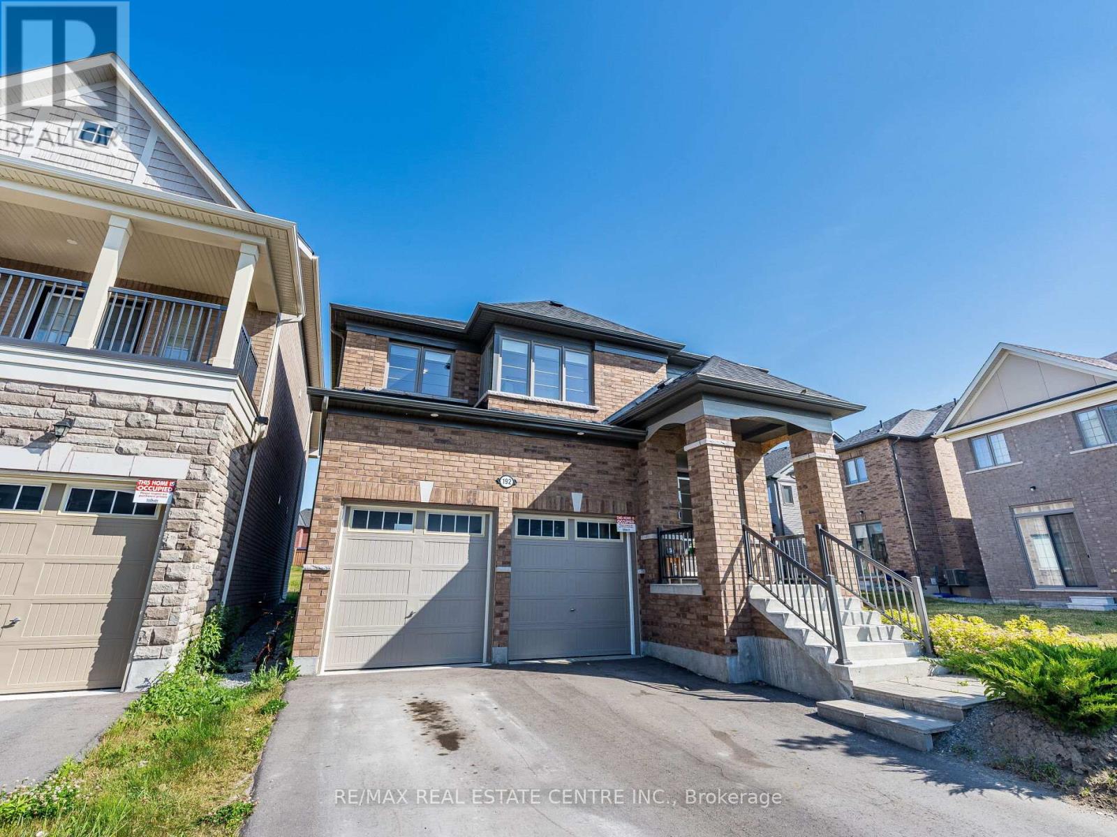 192 Miyako Court, Oshawa, Ontario  L1L 0R7 - Photo 4 - E12447582