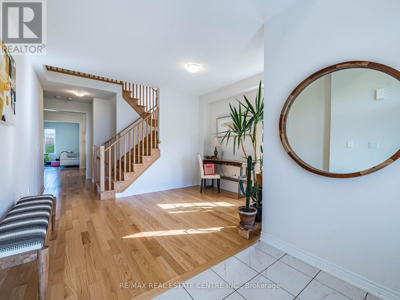 192 Miyako Court, Oshawa, Ontario  L1L 0R7 - Photo 8 - E12447582