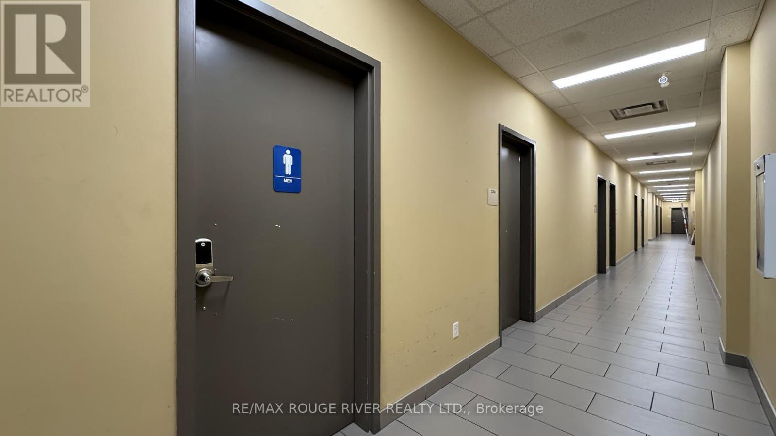 D211 - 69 Lebovic Avenue, Toronto, Ontario  M1L 4V9 - Photo 25 - E12447620