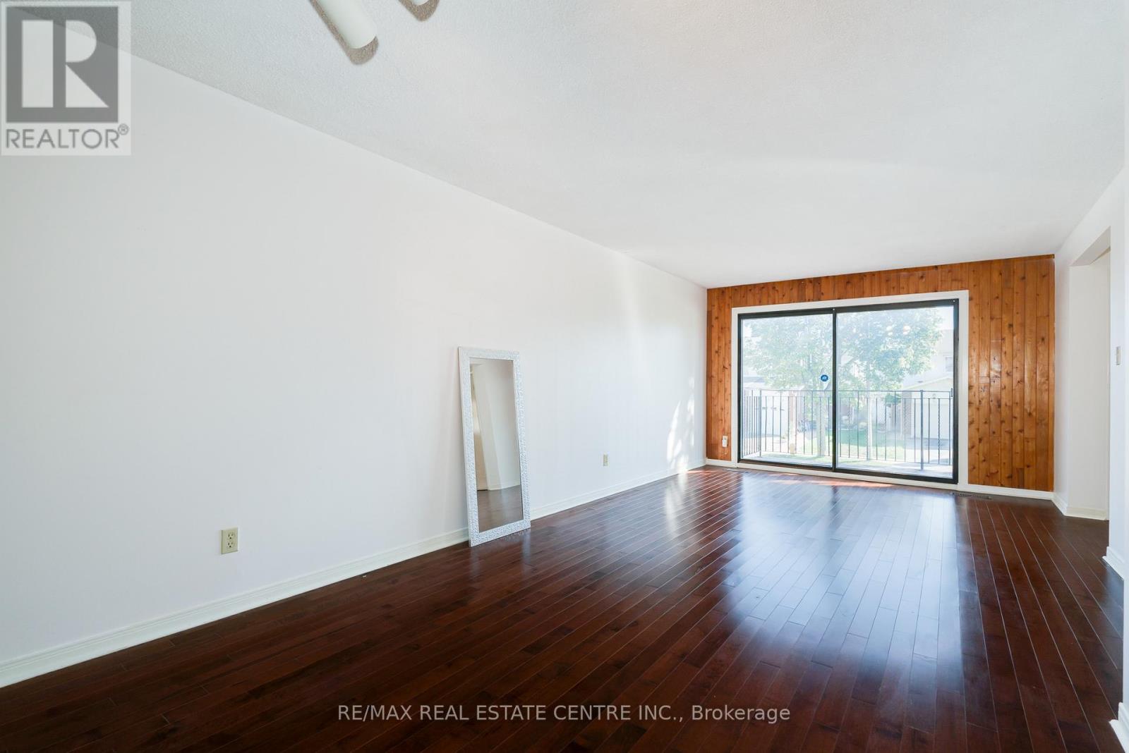 33 Millhouse Crescent, Toronto (Rouge), Ontario  M1B 2E4 - Photo 11 - E12447687
