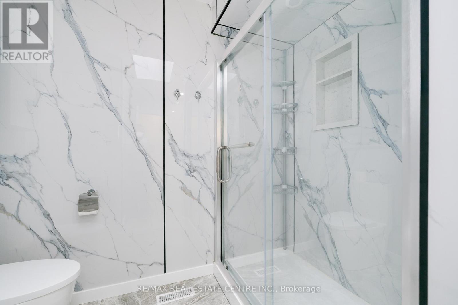 33 Millhouse Crescent, Toronto (Rouge), Ontario  M1B 2E4 - Photo 20 - E12447687