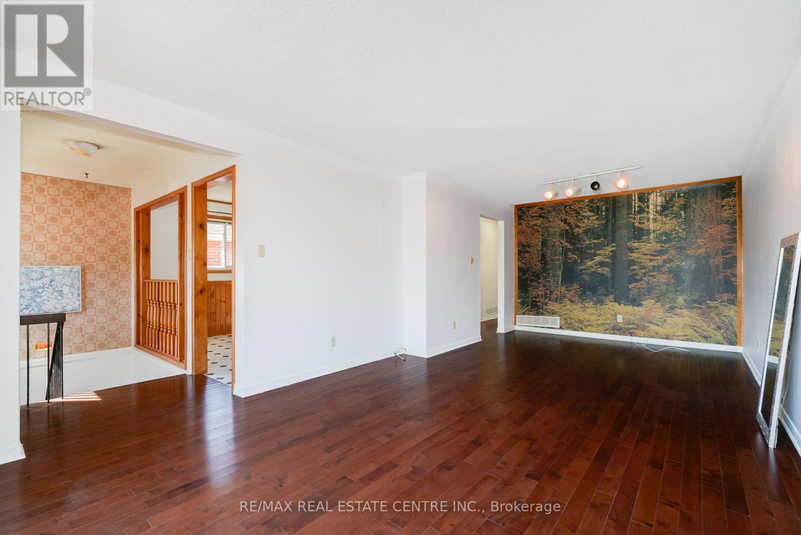 33 Millhouse Crescent, Toronto (Rouge), Ontario  M1B 2E4 - Photo 7 - E12447687