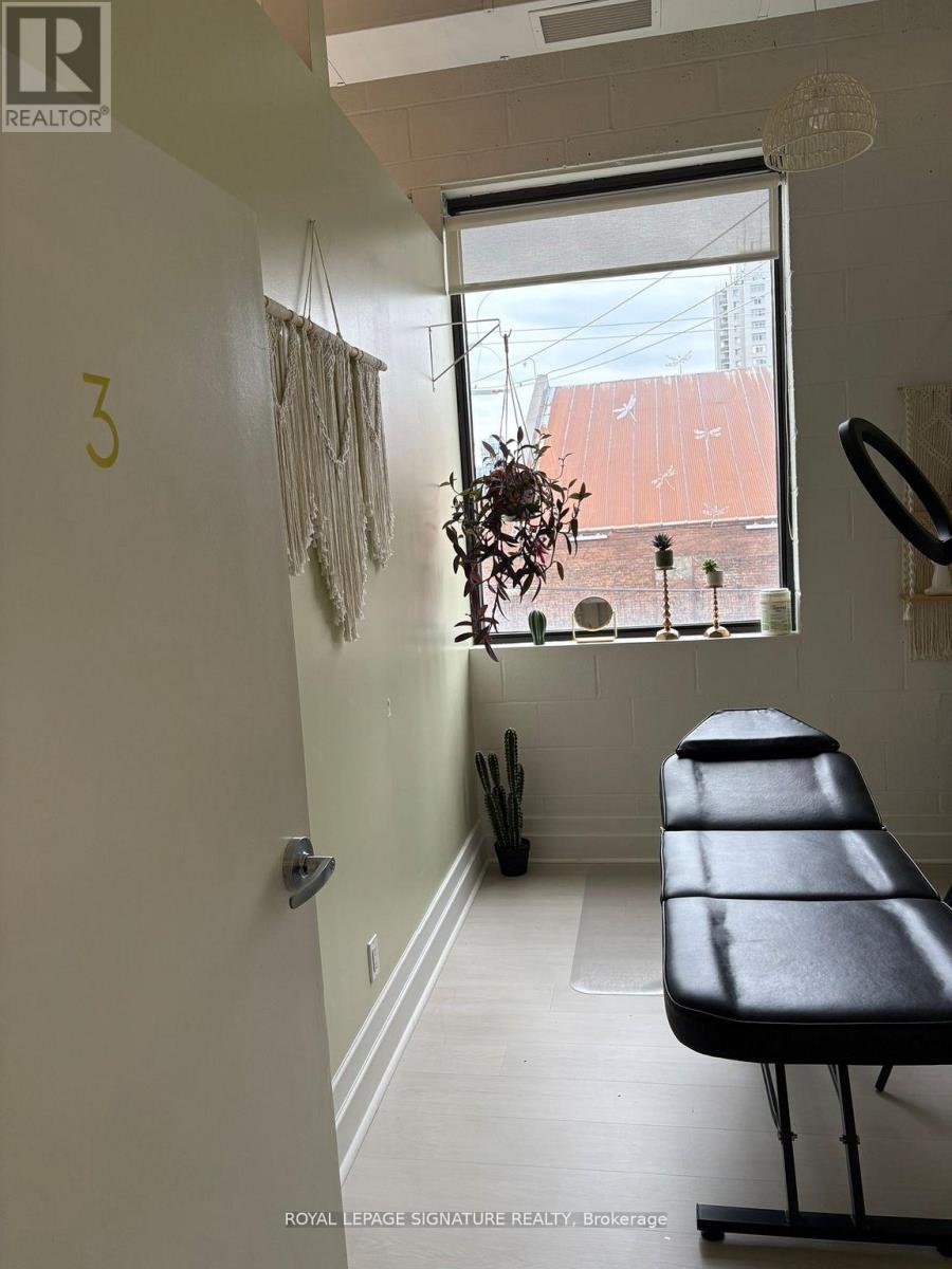 303 - 349 Carlaw Avenue, Toronto, Ontario  M4M 2T1 - Photo 21 - E12447688