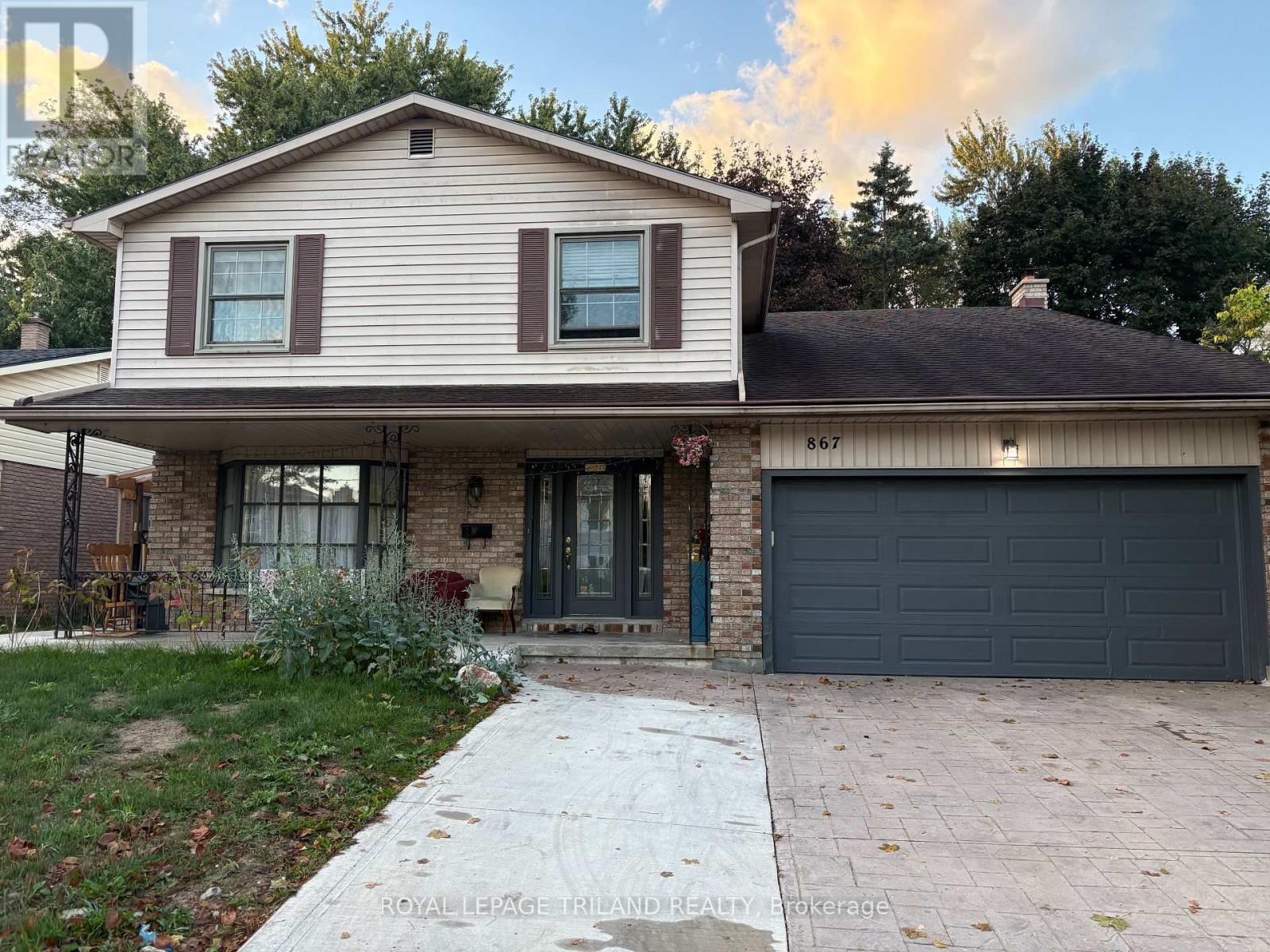867 Viscount Road S, London South, Ontario  N6J 2C7 - Photo 1 - X12445849