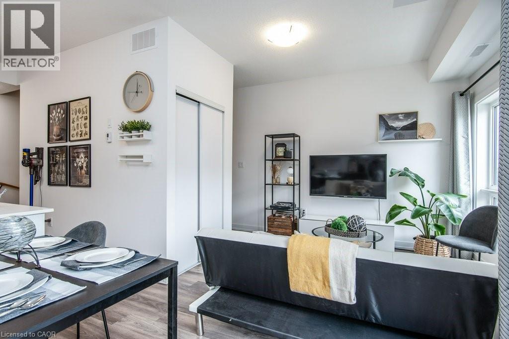20 Palace Street Unit# E11, Kitchener, Ontario  N2E 0J3 - Photo 11 - 40776599