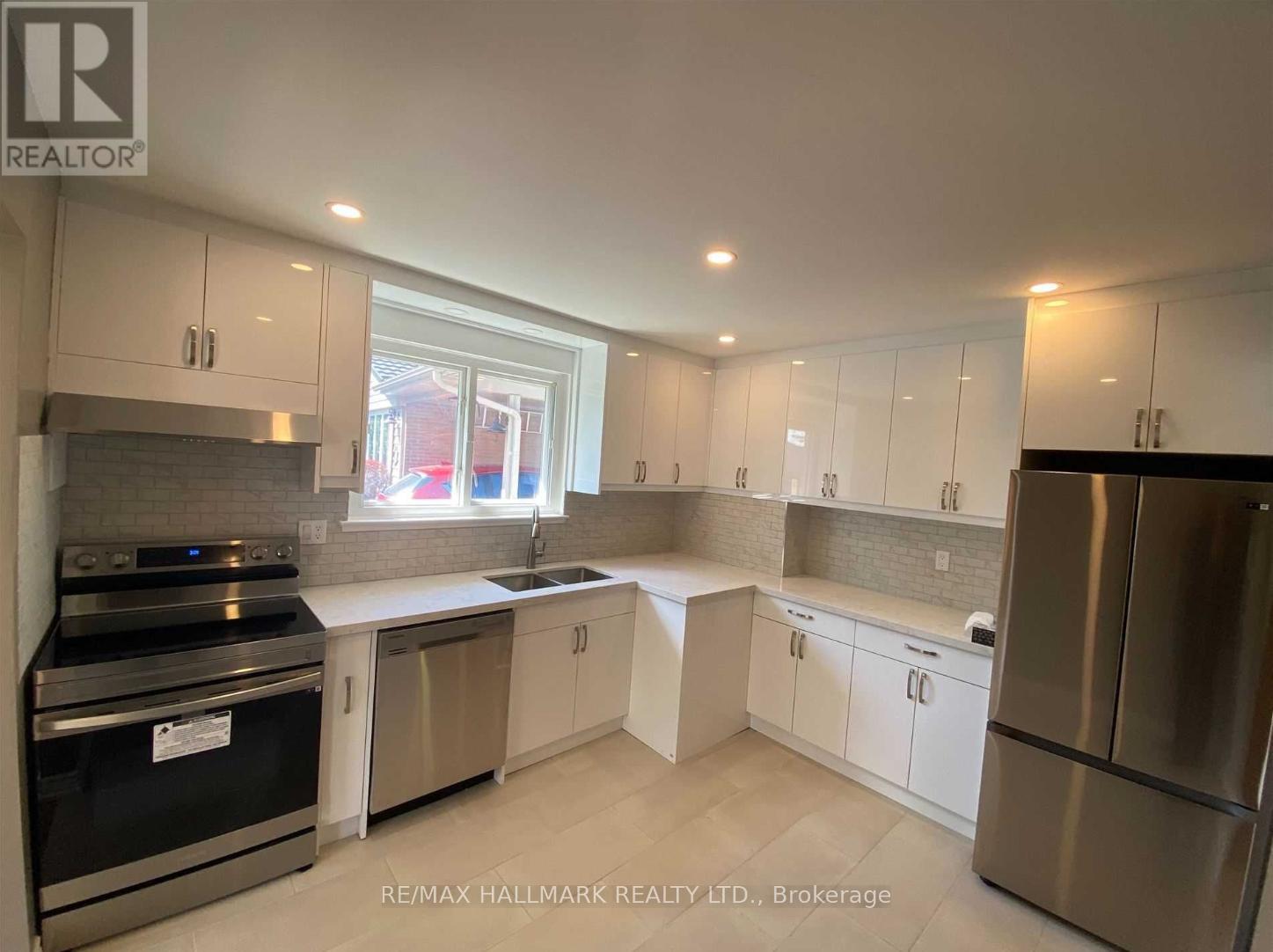 Main - 331 Roywood Crescent, Newmarket, Ontario  L3Y 1A7 - Photo 8 - N12447587