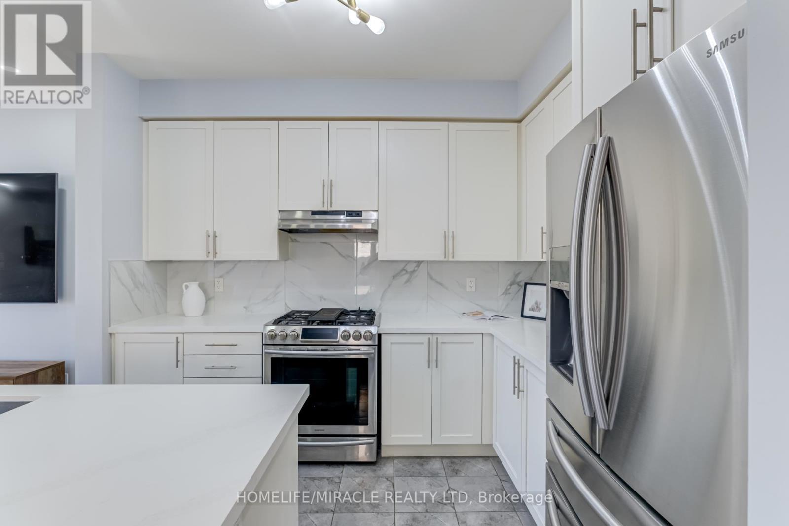 57 Sutcliffe Way, New Tecumseth (Alliston), Ontario  L9R 0N8 - Photo 15 - N12447596