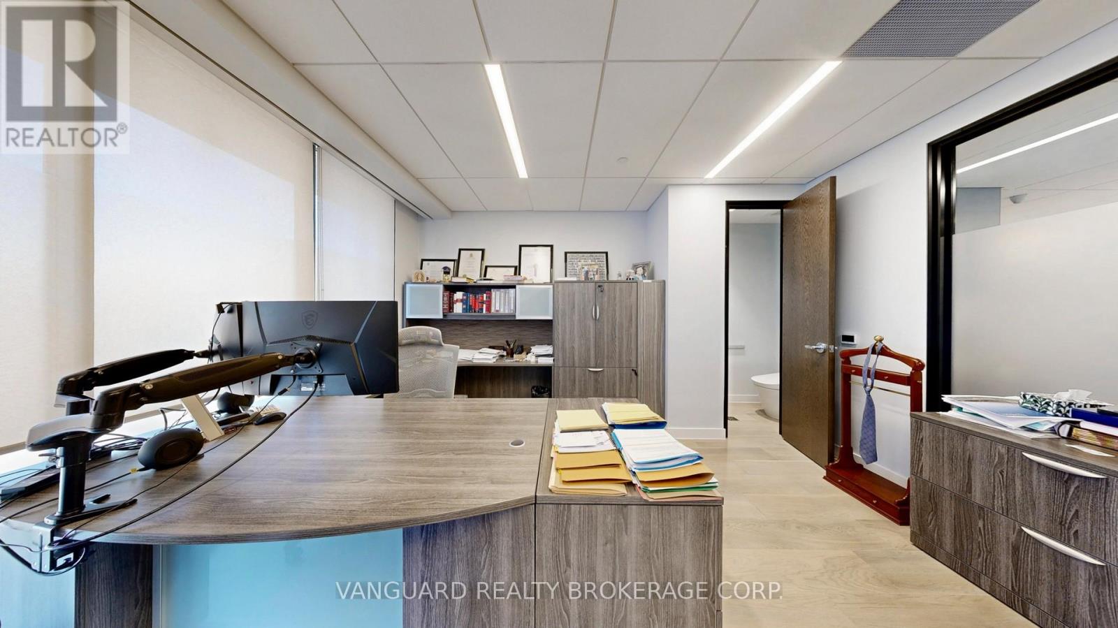 2-4, 201-203 - 4040 Steeles Avenue, Vaughan (Steeles West Industrial), Ontario  L4L 4Y5 - Photo 22 - N12447643
