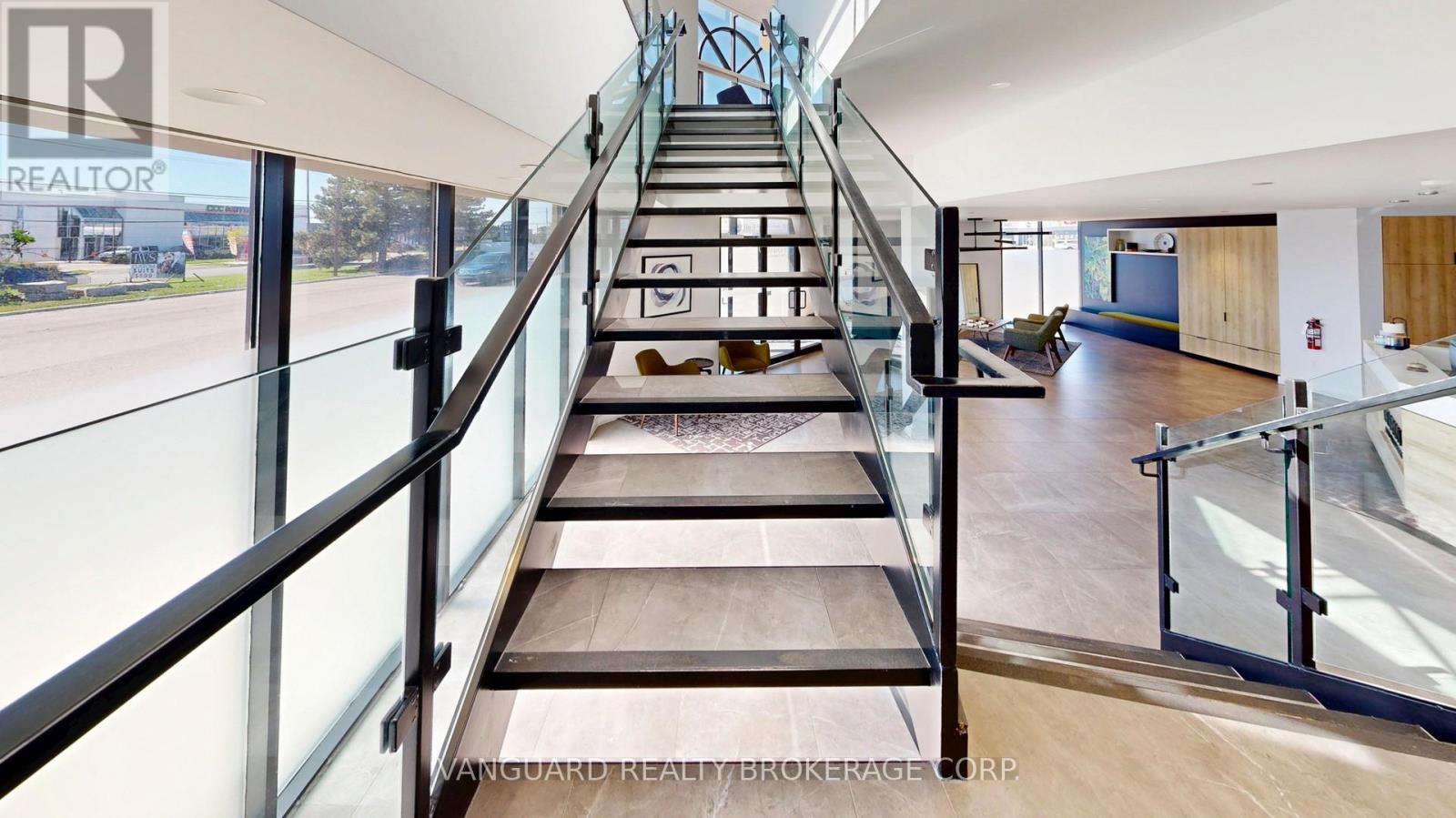 2-4, 201-203 - 4040 Steeles Avenue, Vaughan (Steeles West Industrial), Ontario  L4L 4Y5 - Photo 43 - N12447643