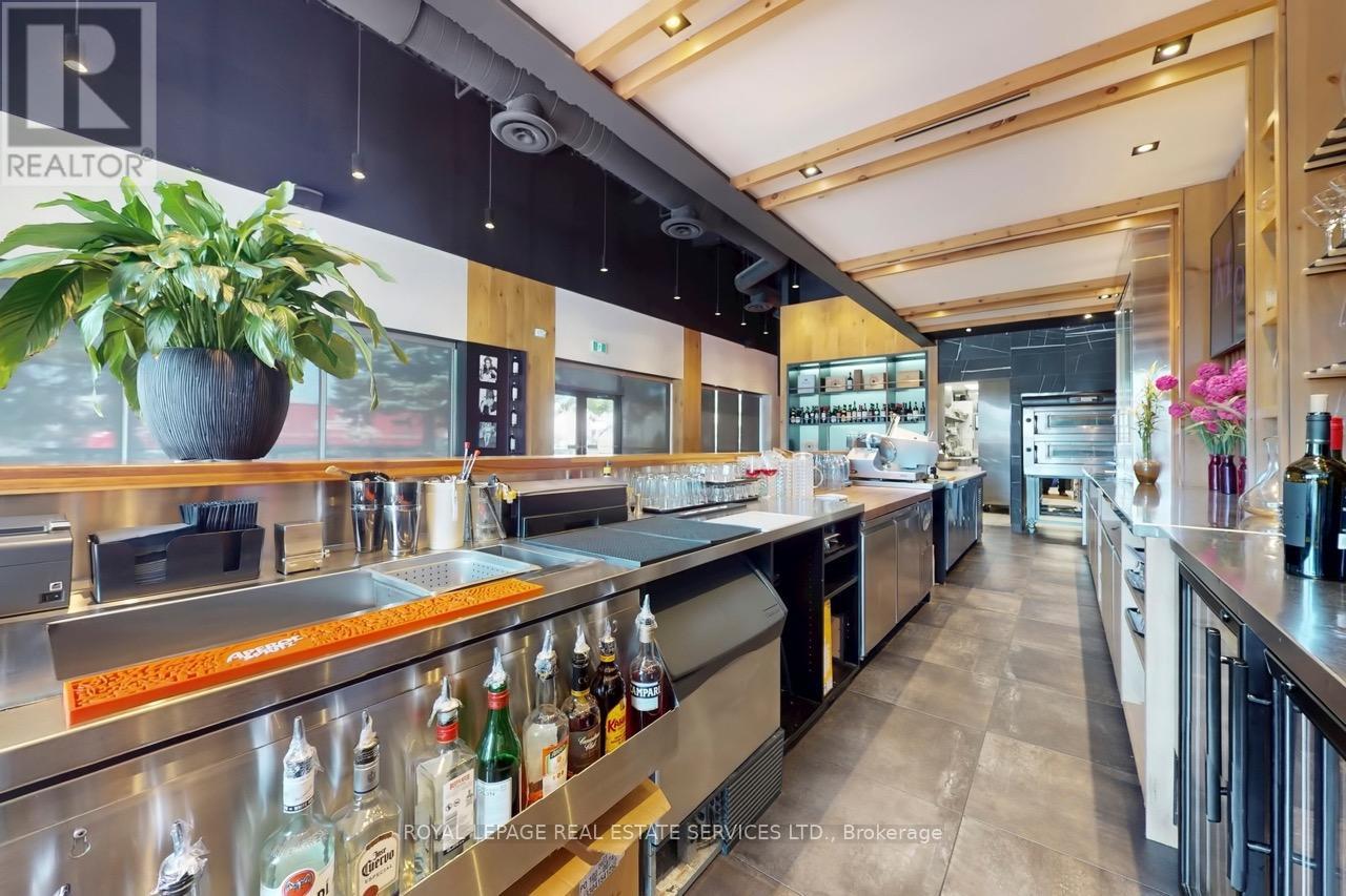 3600 Langstaff Road, Vaughan (East Woodbridge), Ontario  L4L 9E7 - Photo 9 - N12447657