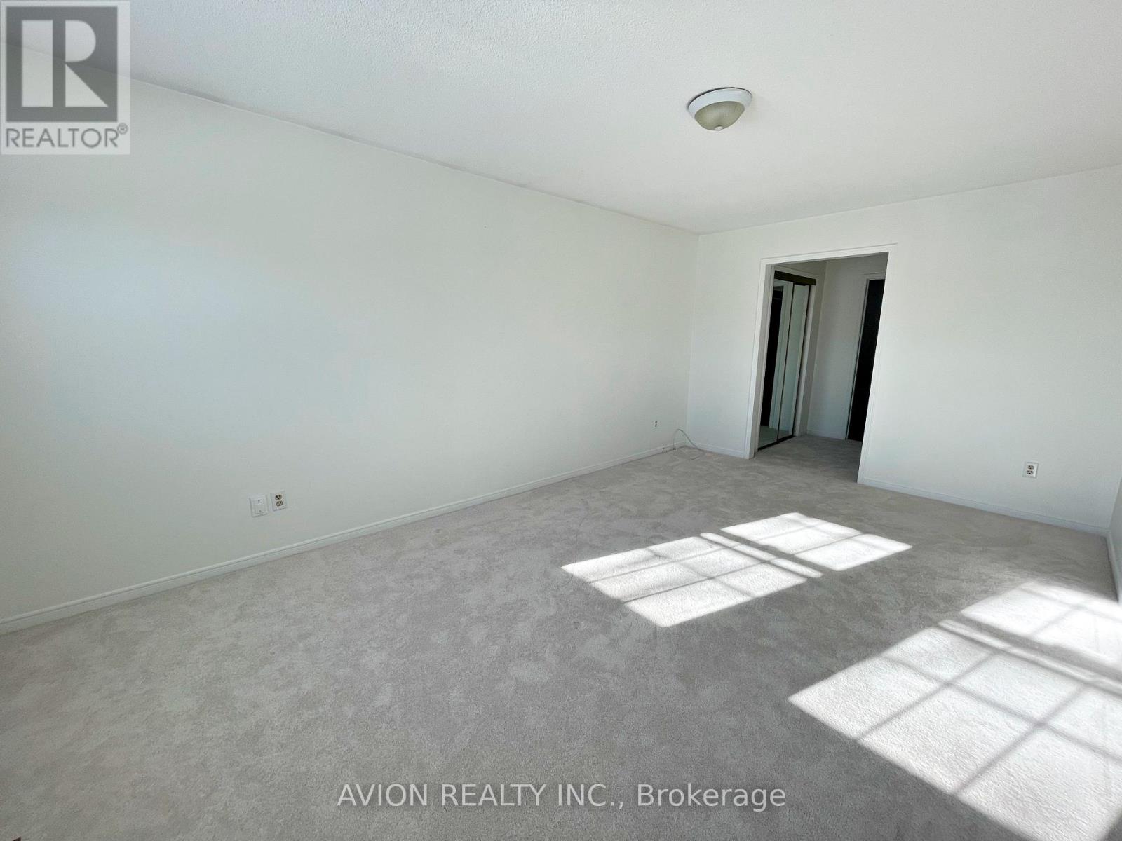 567 Millard Street, Whitchurch-Stouffville, Ontario  L4A 7Z3 - Photo 13 - N12447685