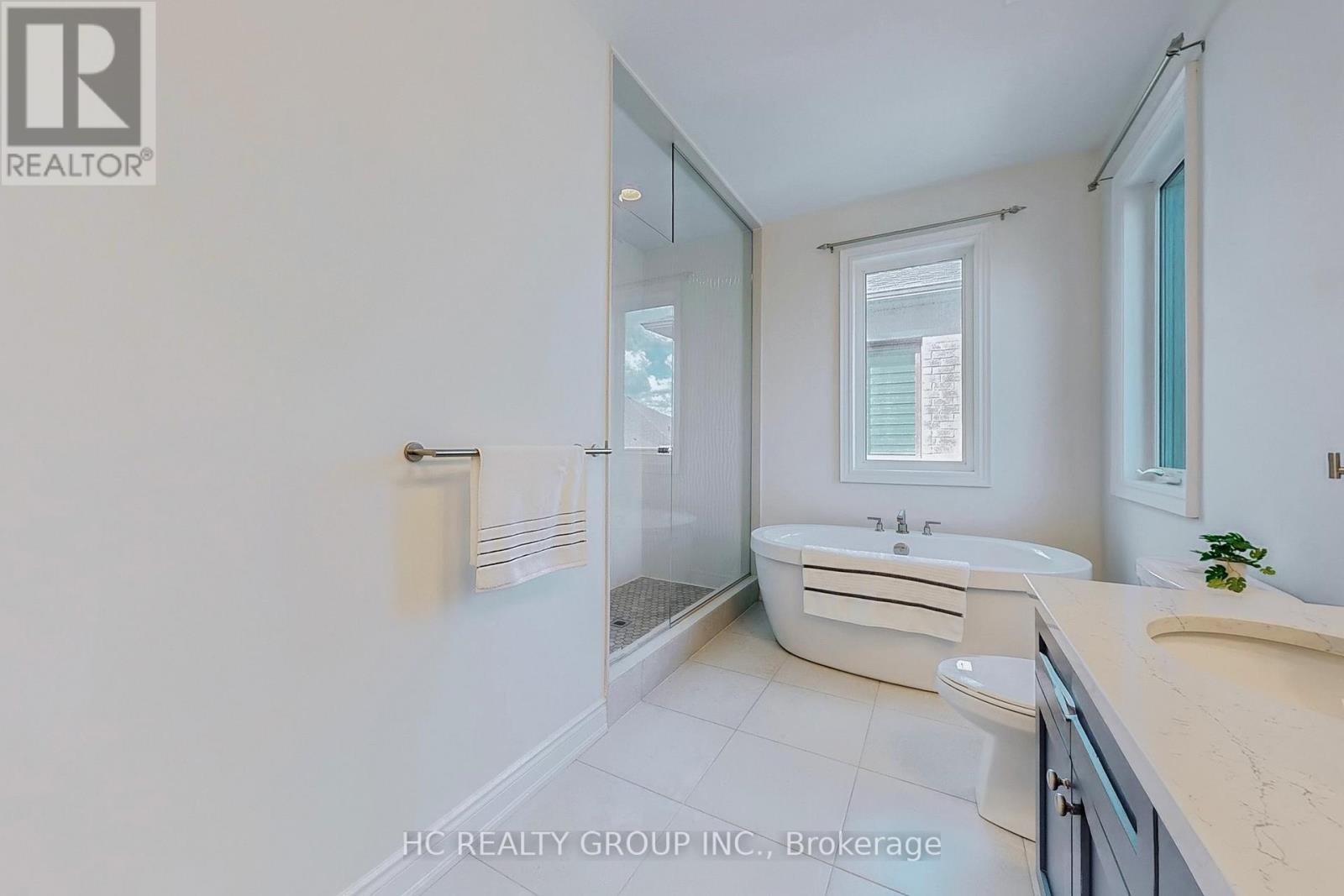 285 Beaverbrae Drive, Markham, Ontario  L6C 3L3 - Photo 26 - N12447689