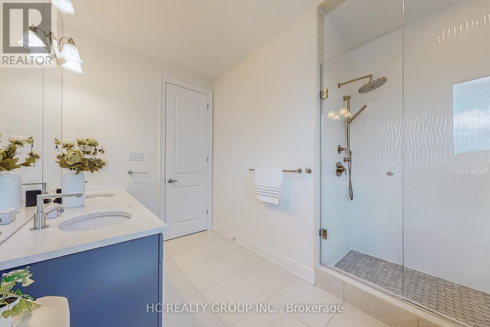 285 Beaverbrae Drive, Markham, Ontario  L6C 3L3 - Photo 27 - N12447689