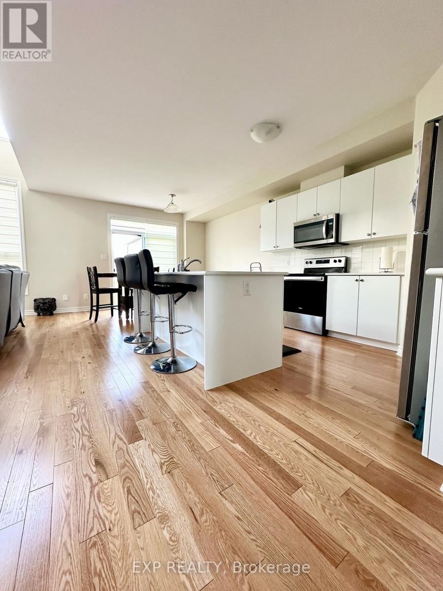 712 Namur Street, Russell, Ontario  K0A 1W0 - Photo 5 - X12447481