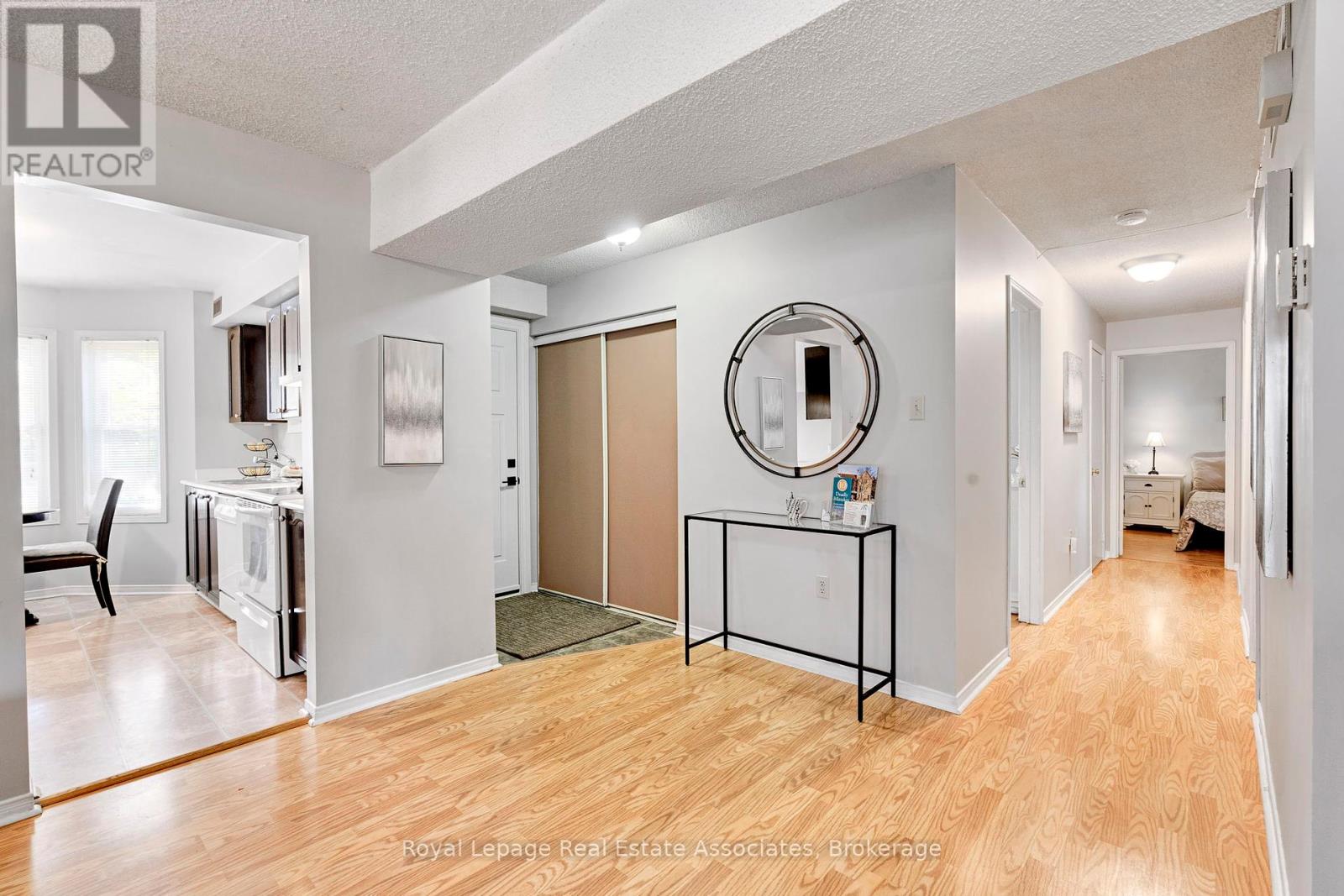 2 - 119 D'ambrosio Drive, Barrie (Painswick North), Ontario  L4N 7R7 - Photo 4 - S12447651