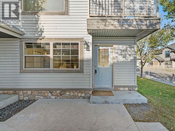 106, 8 Everridge Square Sw, Calgary, Alberta  T2Y 5J7 - Photo 2 - A2249649