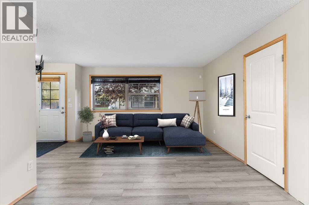 106, 8 Everridge Square Sw, Calgary, Alberta  T2Y 5J7 - Photo 7 - A2249649