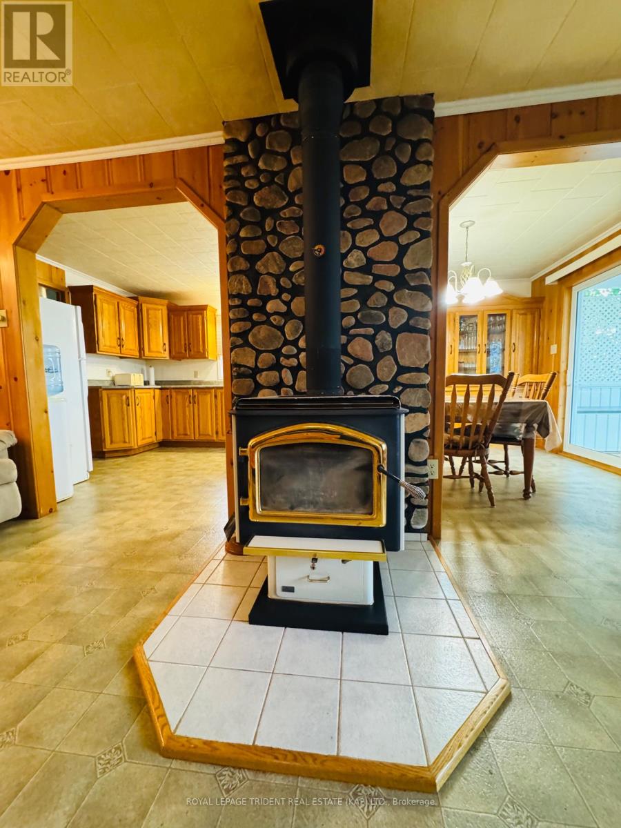 53 Lefebvre Peninsula Road, Kapuskasing, Ontario  P0L 1V0 - Photo 6 - T12447740