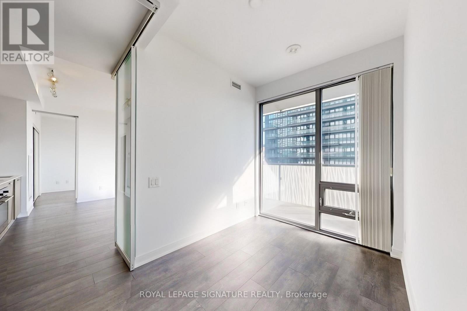 1901 - 50 Charles Street E, Toronto, Ontario  M4Y 0C3 - Photo 11 - C12447567