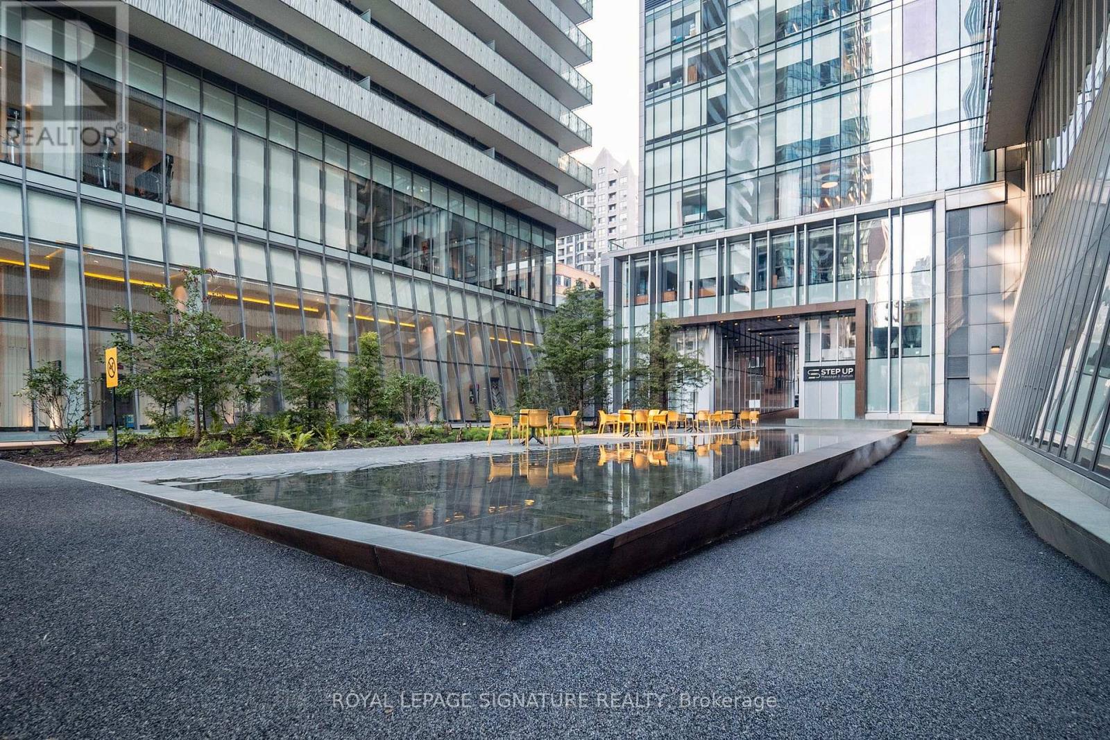 1901 - 50 Charles Street E, Toronto, Ontario  M4Y 0C3 - Photo 27 - C12447567
