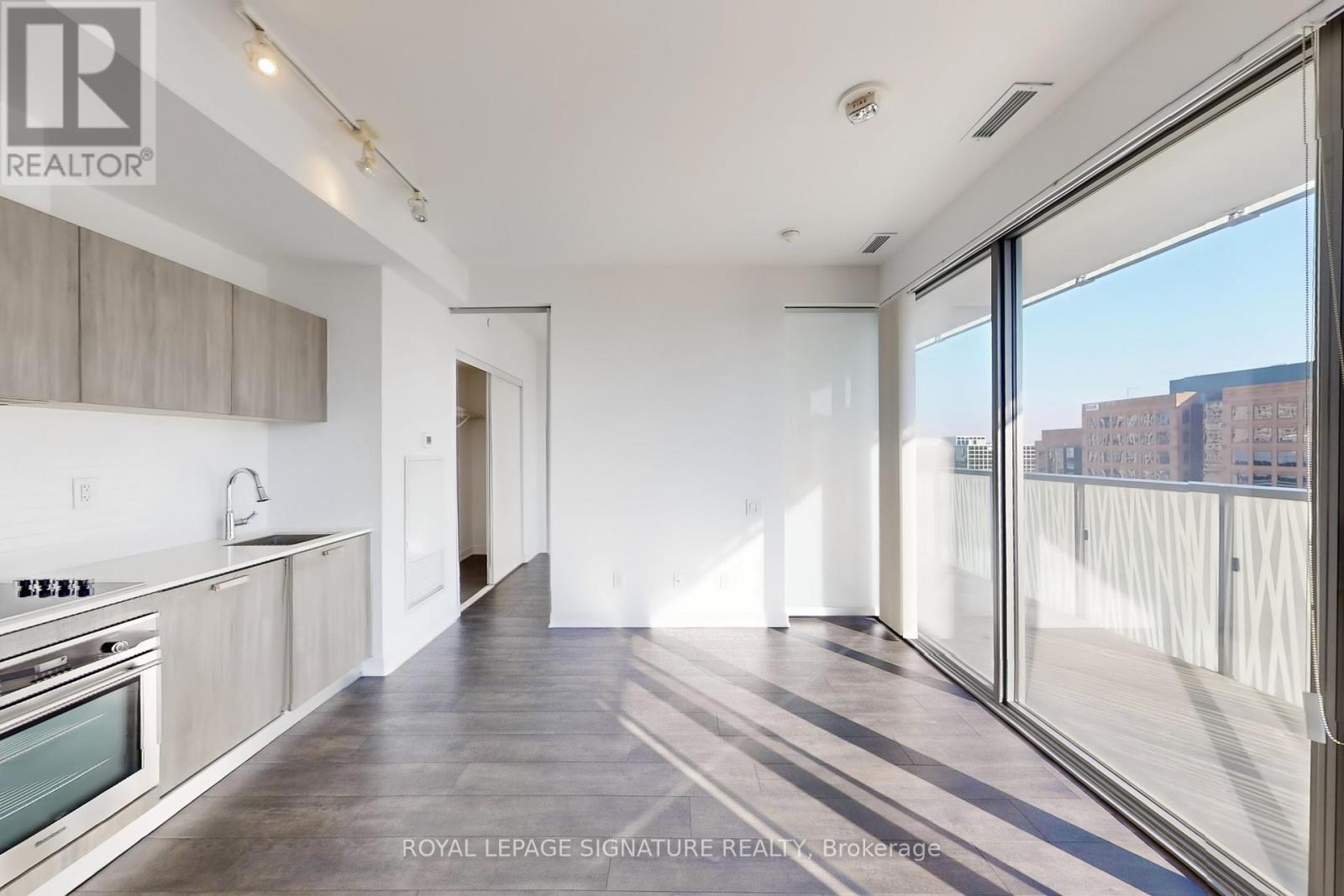 1901 - 50 Charles Street E, Toronto, Ontario  M4Y 0C3 - Photo 6 - C12447567