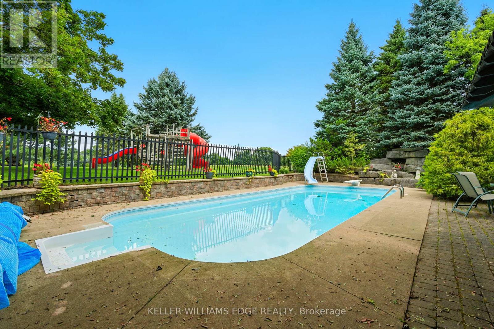 6101 Walkers Line, Burlington, Ontario  L7M 0R2 - Photo 4 - W12369631