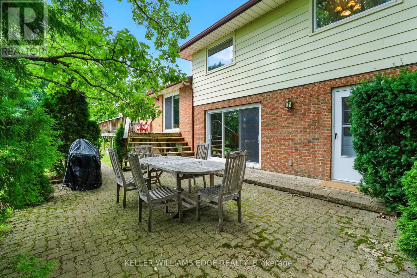 6101 Walkers Line, Burlington, Ontario  L7M 0R2 - Photo 19 - W12369631