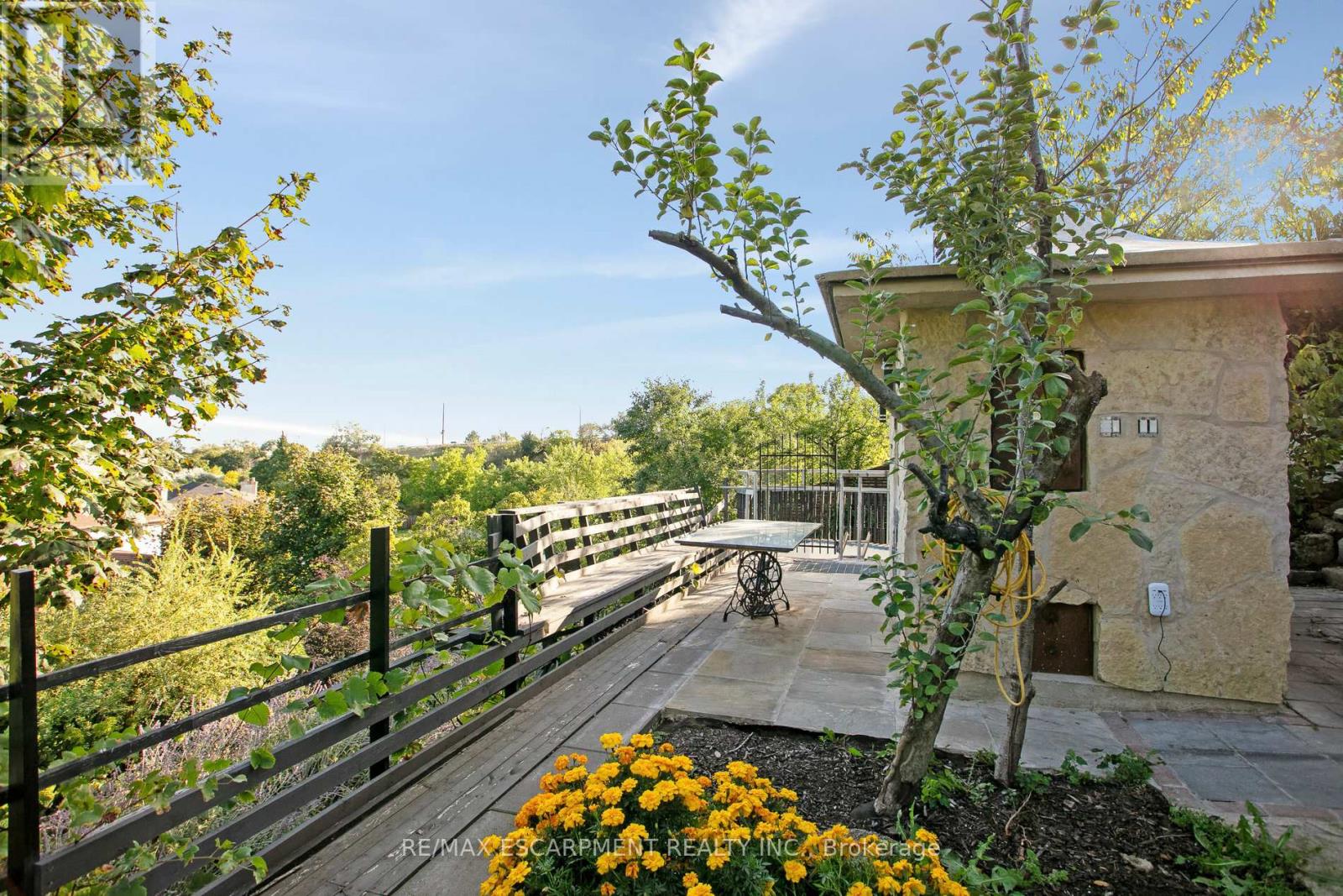 2683 Kingsberry Crescent, Mississauga (Cooksville), Ontario  L5B 2K6 - Photo 50 - W12447584