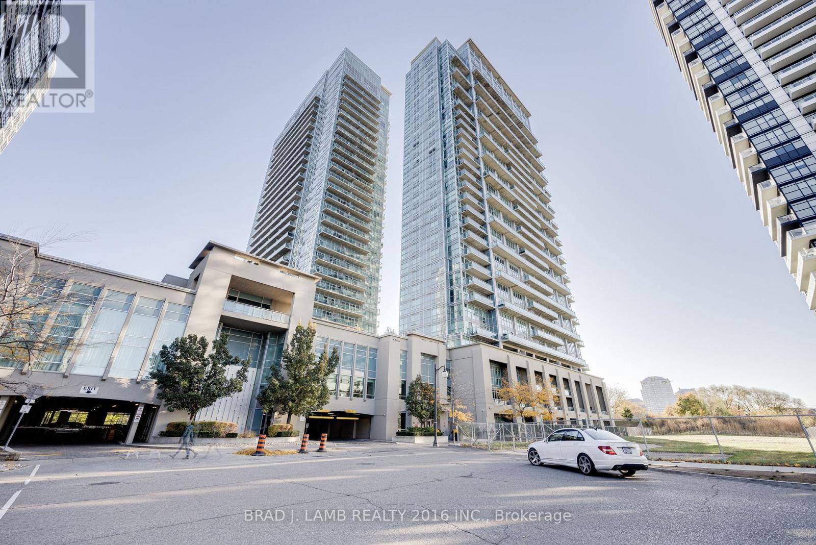 2425 - 165 LEGION ROAD N, Toronto, Ontario
