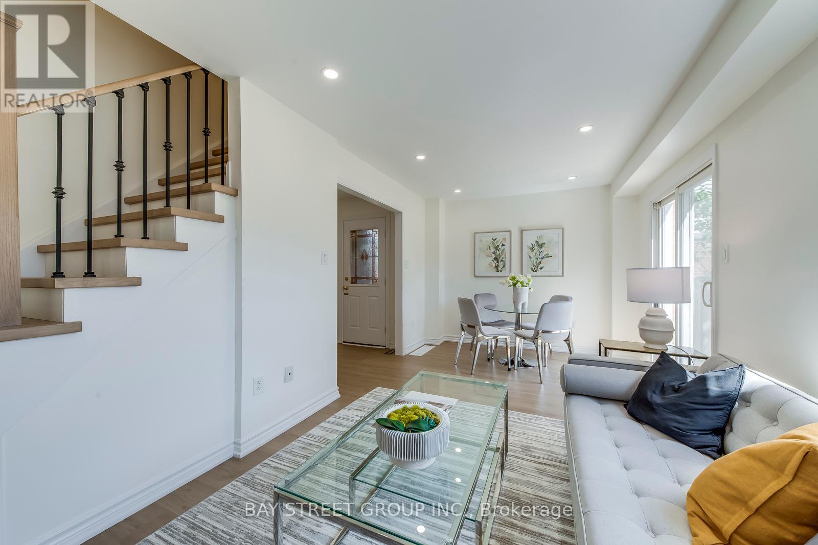 1106 Beechnut Road, Oakville, Ontario  L6J 7P1 - Photo 15 - W12447634