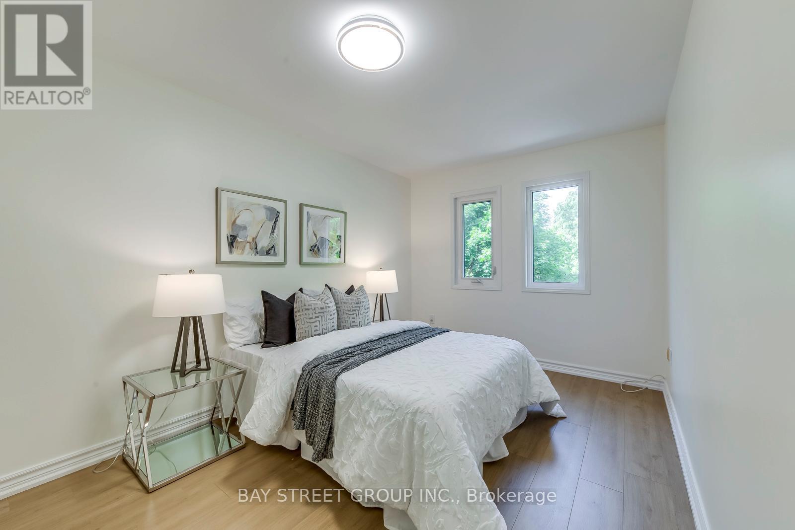 1106 Beechnut Road, Oakville, Ontario  L6J 7P1 - Photo 31 - W12447634