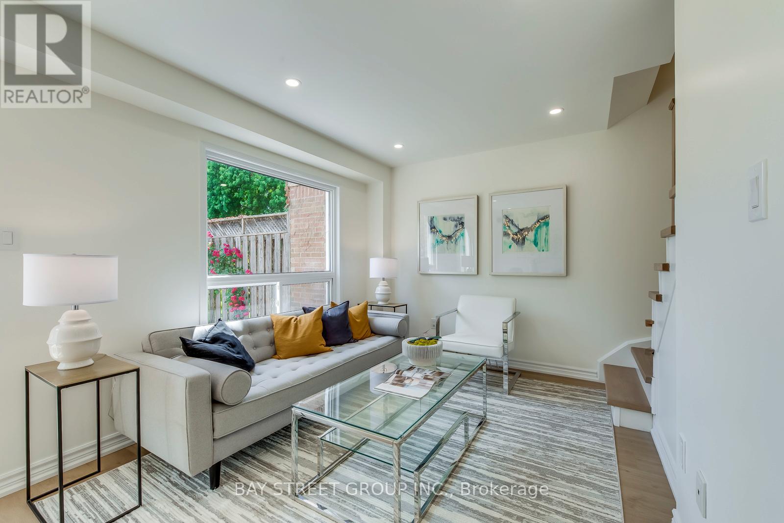 1106 Beechnut Road, Oakville (Cv Clearview), Ontario  L6J 7P1 - Photo 12 - W12447637