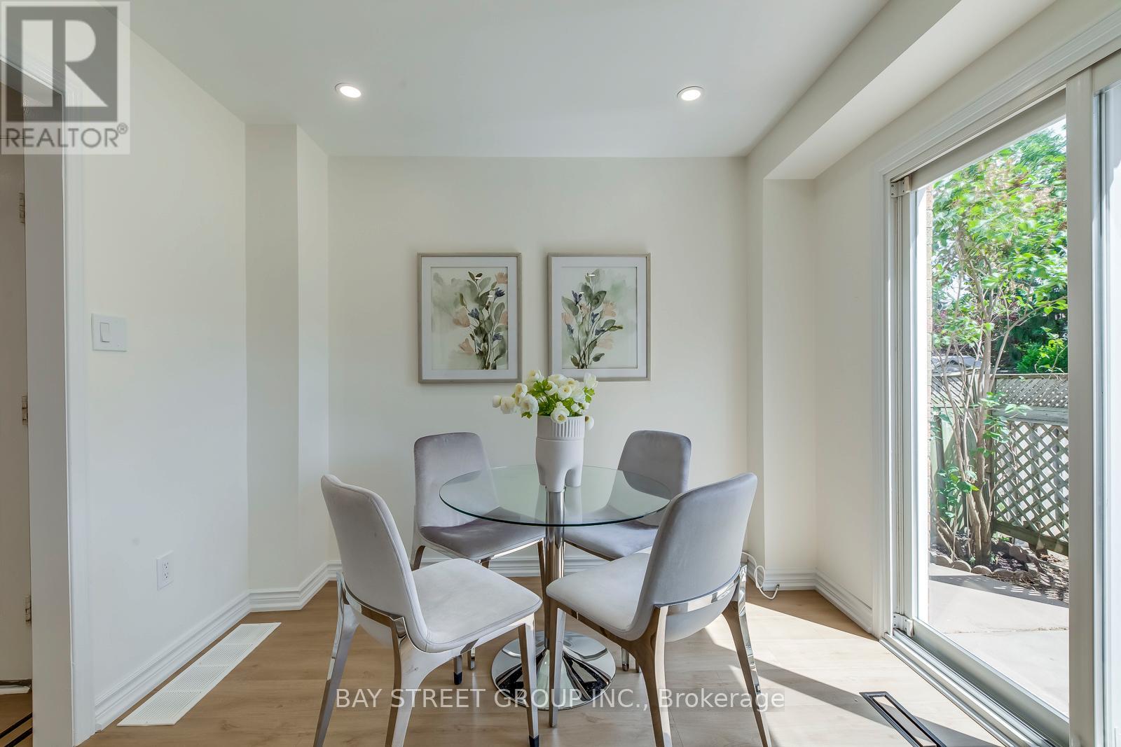 1106 Beechnut Road, Oakville (Cv Clearview), Ontario  L6J 7P1 - Photo 18 - W12447637