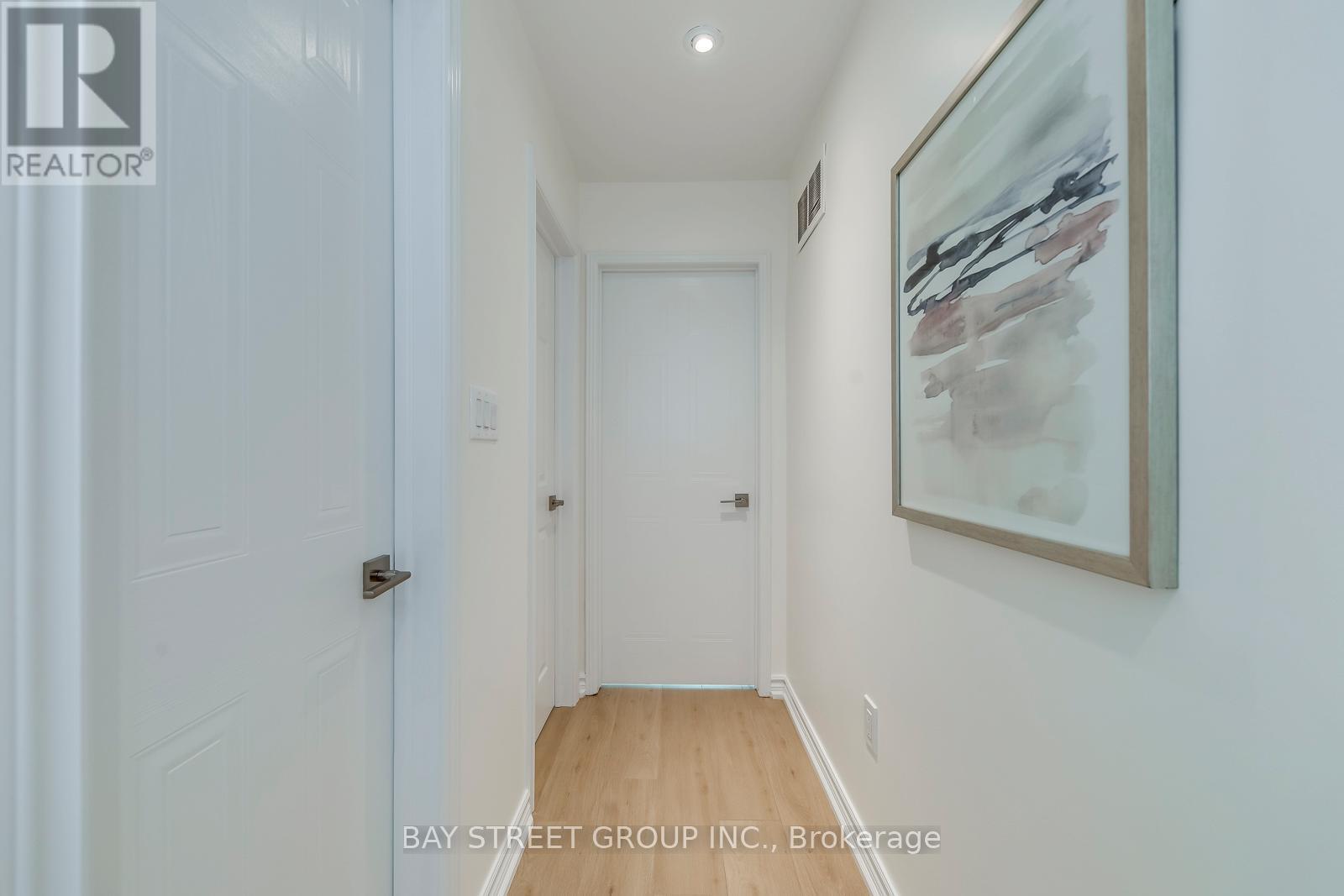 1106 Beechnut Road, Oakville (Cv Clearview), Ontario  L6J 7P1 - Photo 22 - W12447637