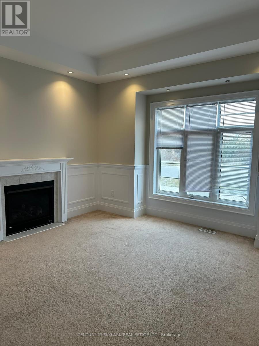 30 Burlwood Rd Burlwood Road, Brampton, Ontario  L6P 4E8 - Photo 10 - W12447644