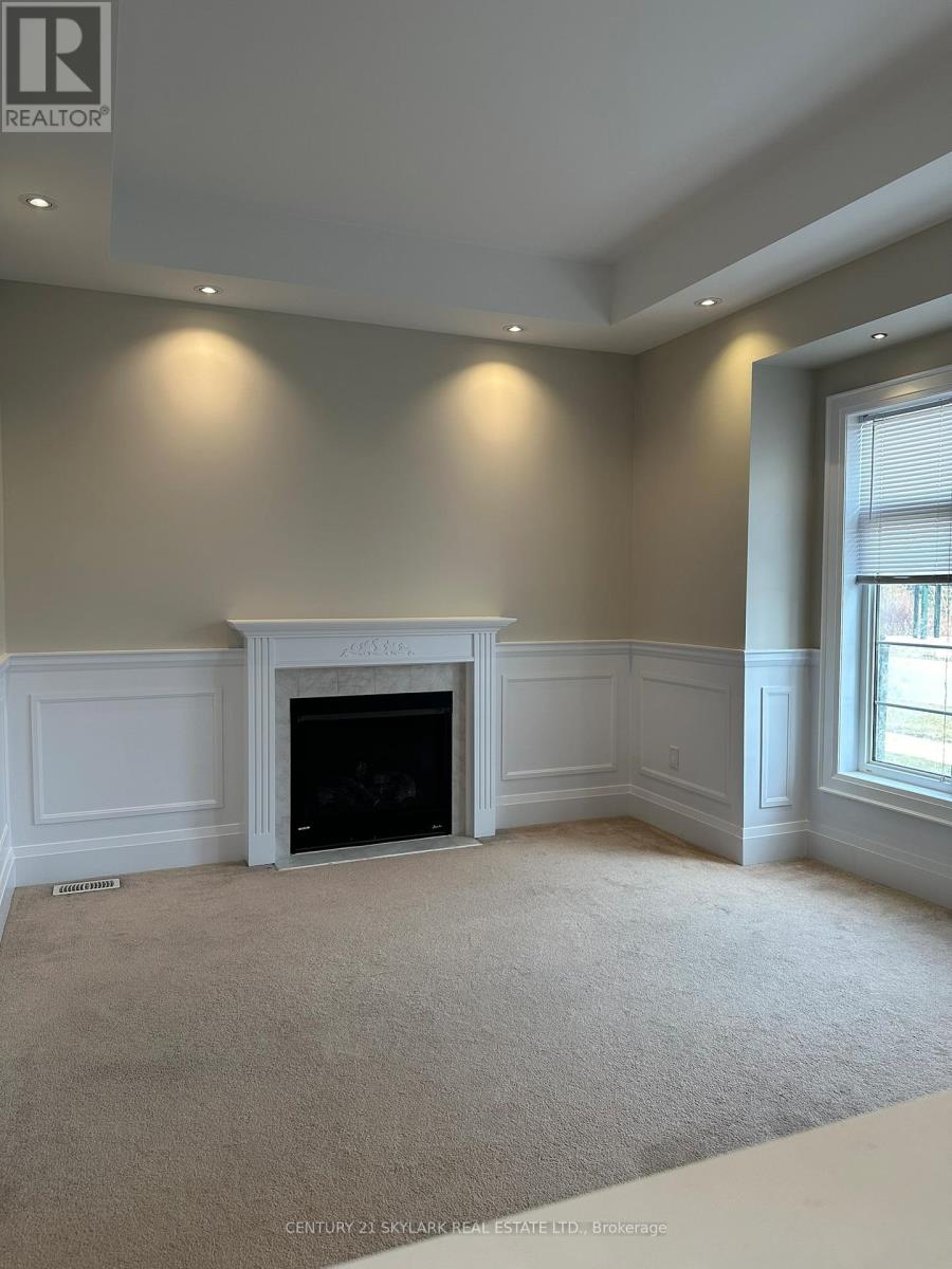 30 Burlwood Rd Burlwood Road, Brampton, Ontario  L6P 4E8 - Photo 6 - W12447644