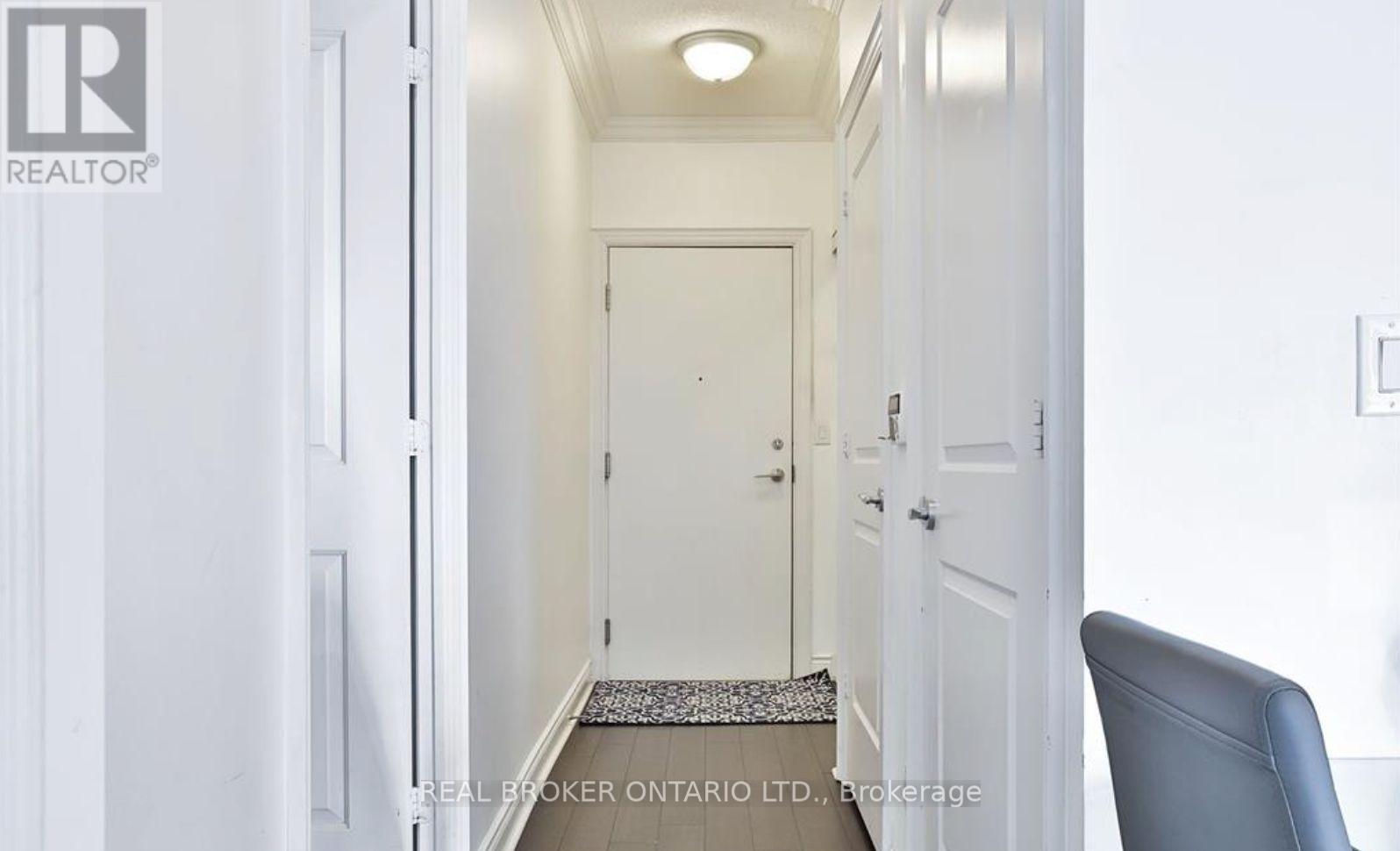 701 - 16 Brookers Lane, Toronto, Ontario  M8V 0A5 - Photo 5 - W12447646