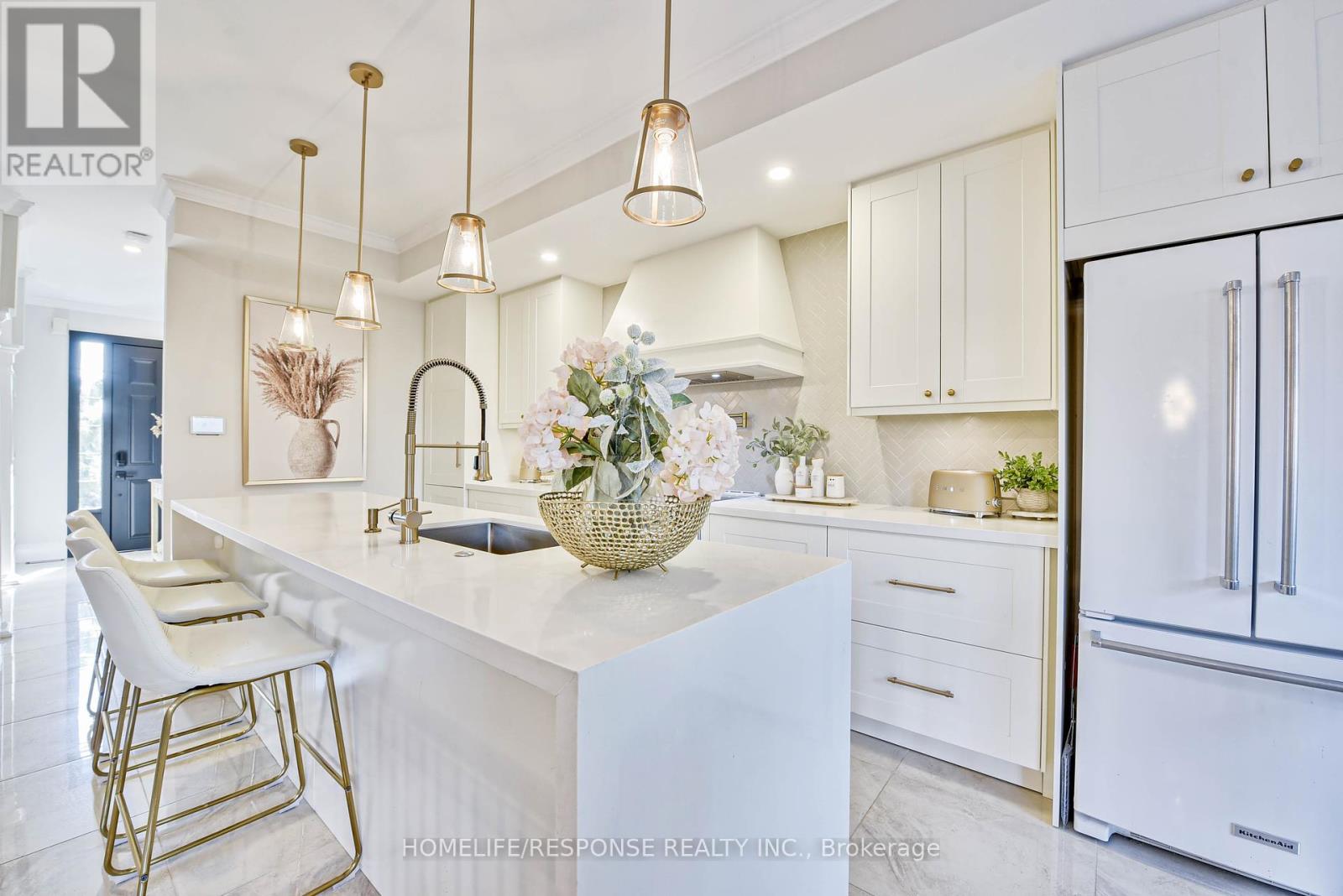 3927 Eglinton Avenue W, Mississauga (Churchill Meadows), Ontario  L5M 8A7 - Photo 12 - W12447655