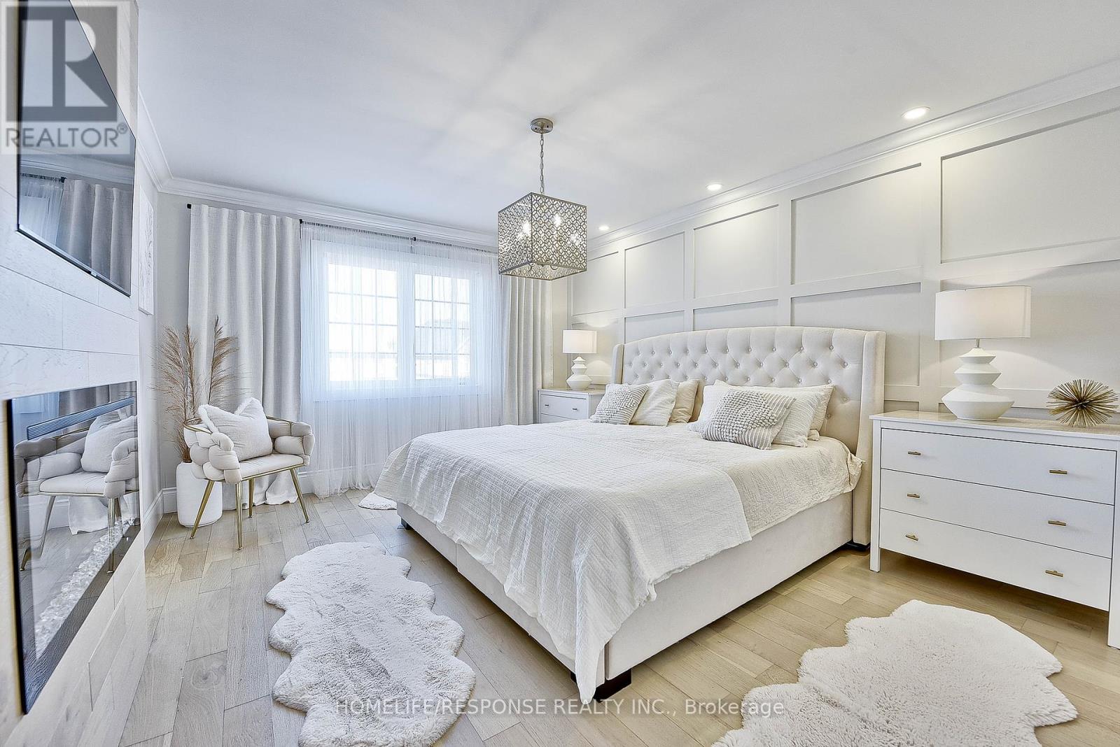 3927 Eglinton Avenue W, Mississauga (Churchill Meadows), Ontario  L5M 8A7 - Photo 32 - W12447655