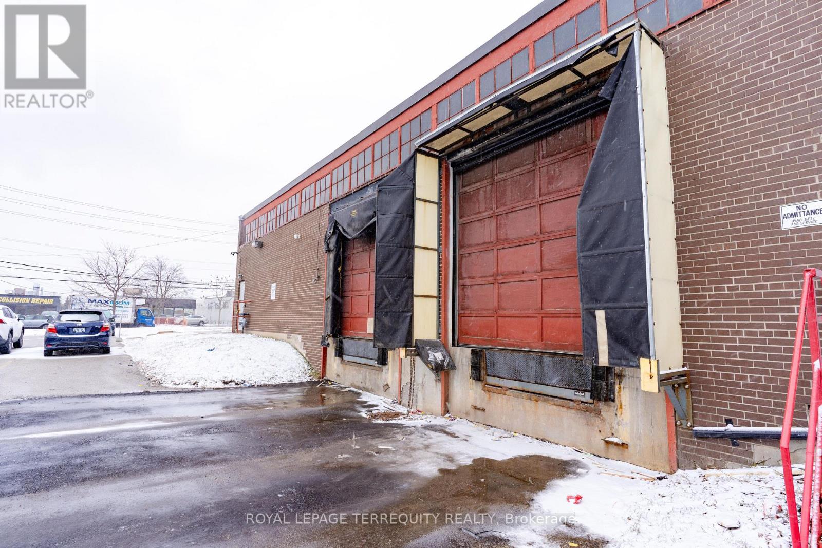 3 - 25 TANGIERS ROAD, Toronto, Ontario
