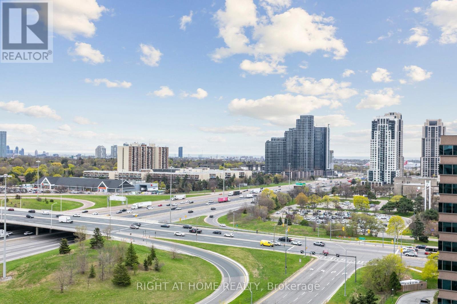 1616 - 451 The West Mall, Toronto (Etobicoke West Mall), Ontario  M9C 1G1 - Photo 31 - W12447668