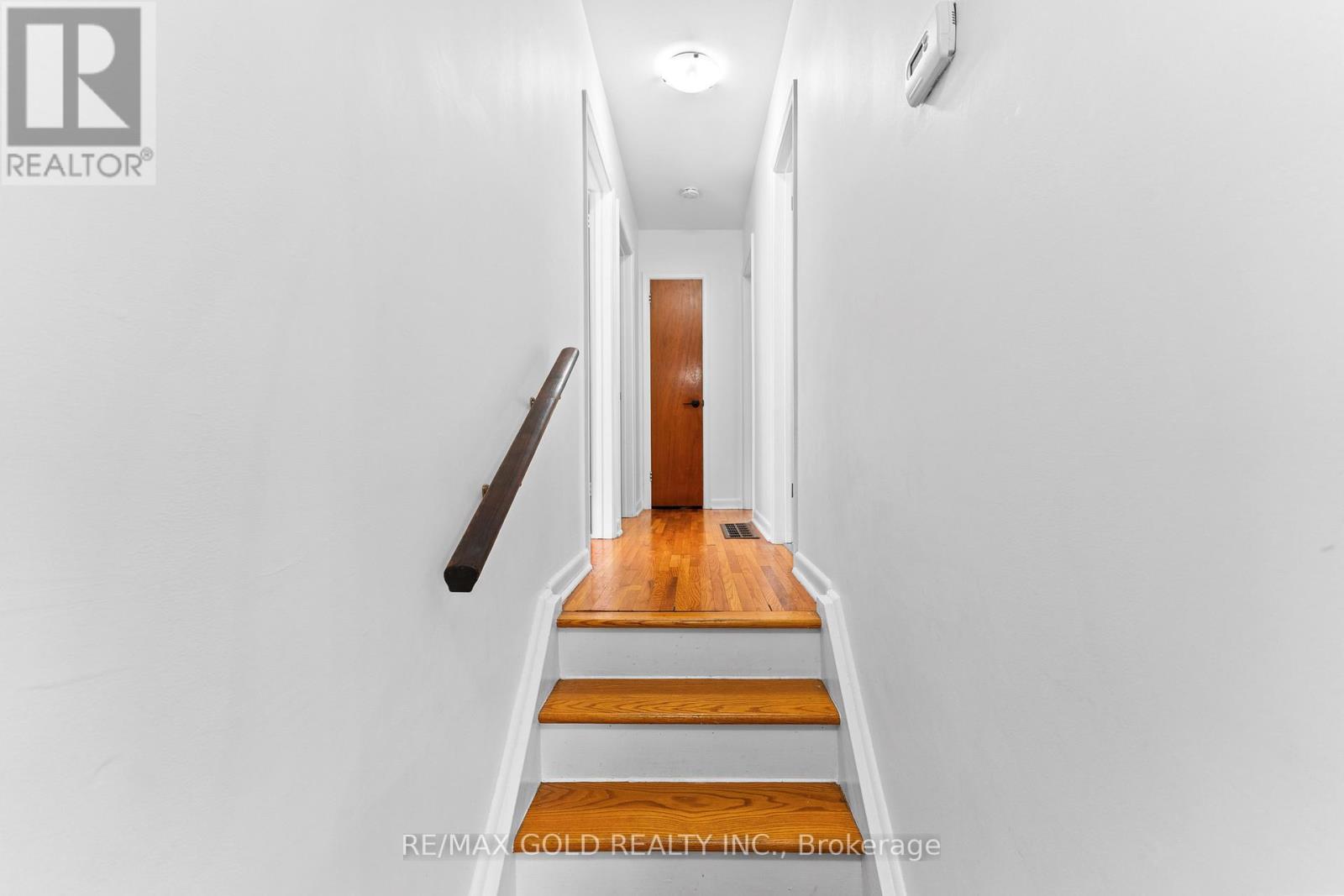 27 Burgby Avenue, Brampton, Ontario  L6X 2G7 - Photo 17 - W12447673