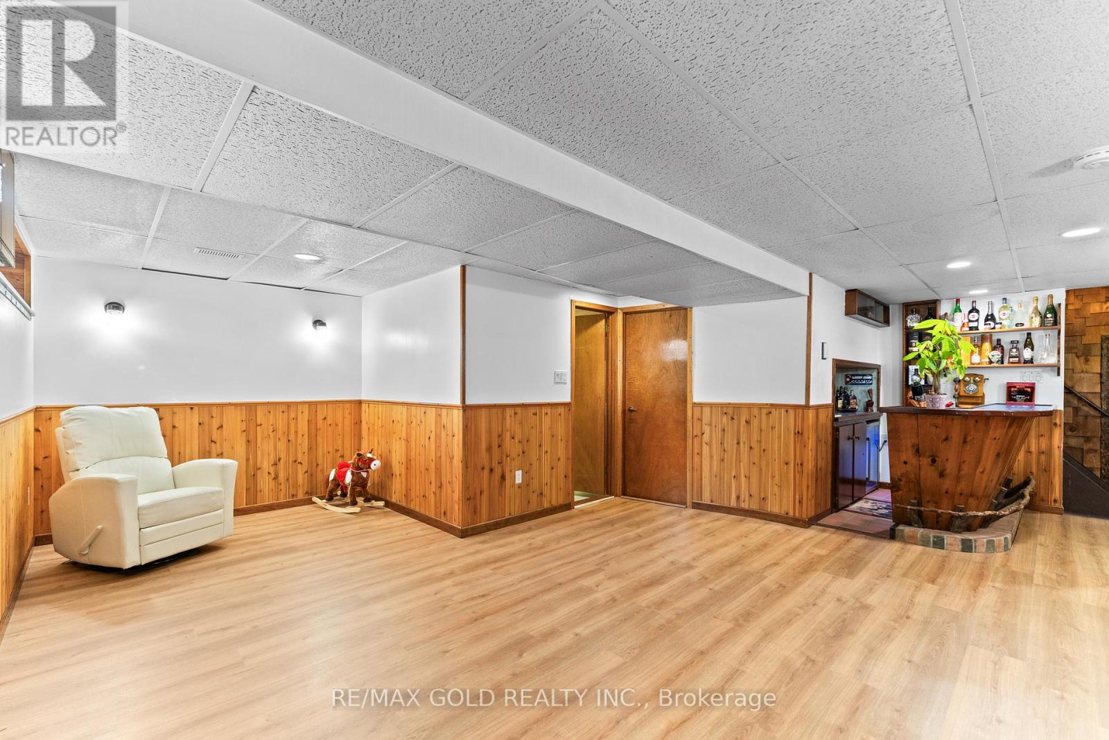 27 Burgby Avenue, Brampton, Ontario  L6X 2G7 - Photo 34 - W12447673
