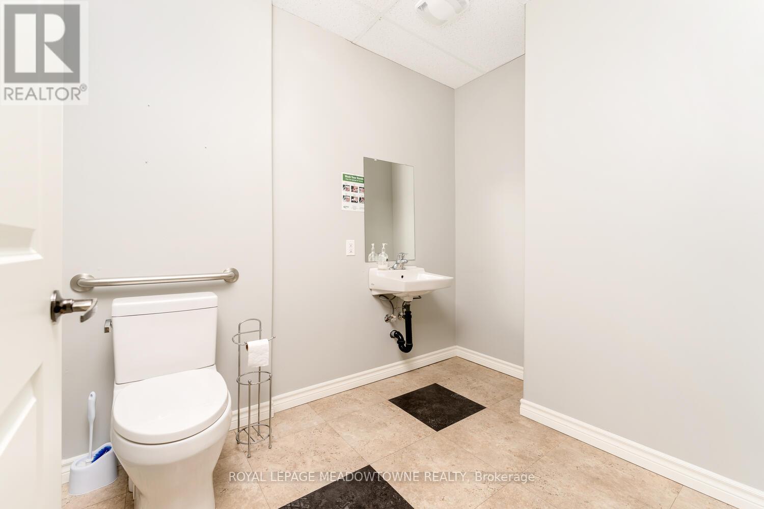 9105 Derry Road W, Milton, Ontario  L9T 7Y9 - Photo 15 - W12447691