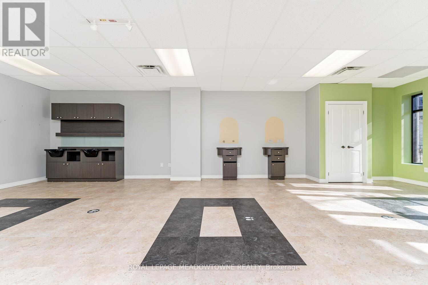9105 Derry Road W, Milton, Ontario  L9T 7Y9 - Photo 9 - W12447691
