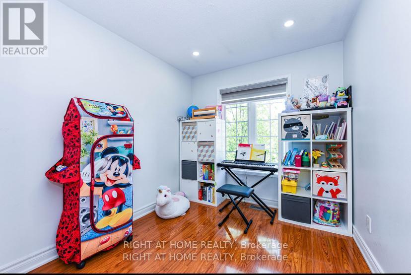3 - 1551 Reeves Gate, Oakville (Ga Glen Abbey), Ontario  L6M 5C5 - Photo 18 - W12447694