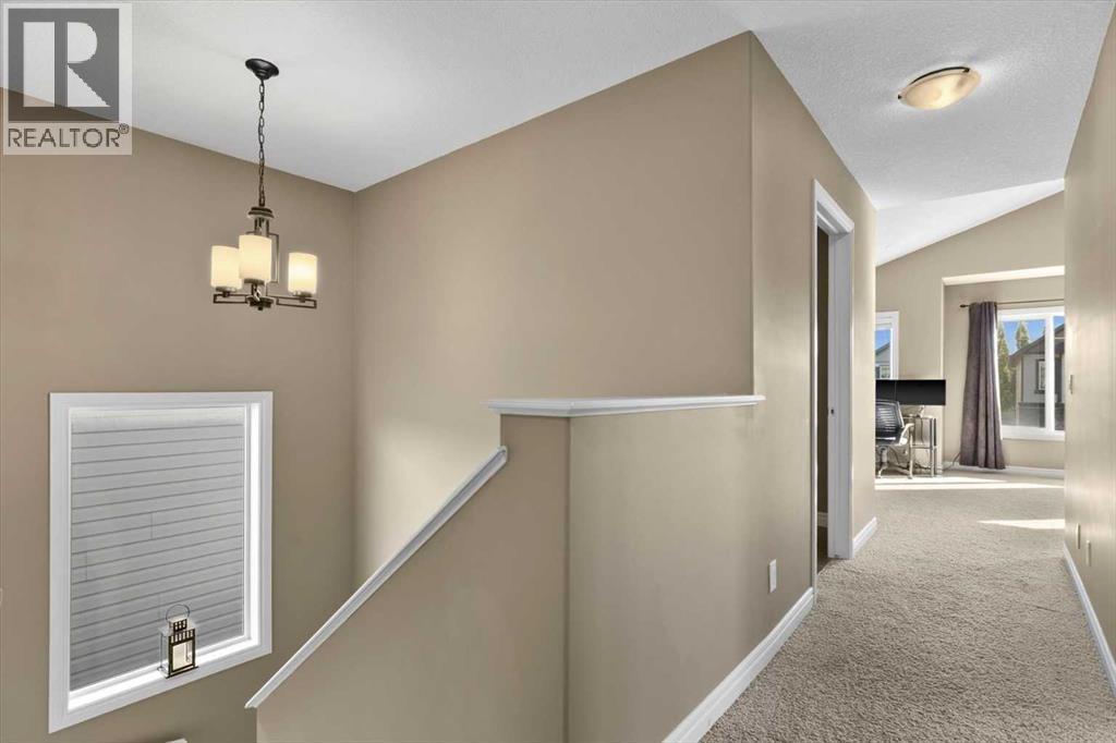 195 Hillcrest Circle Sw, Airdrie, Alberta  T4B 0Y6 - Photo 19 - A2259881