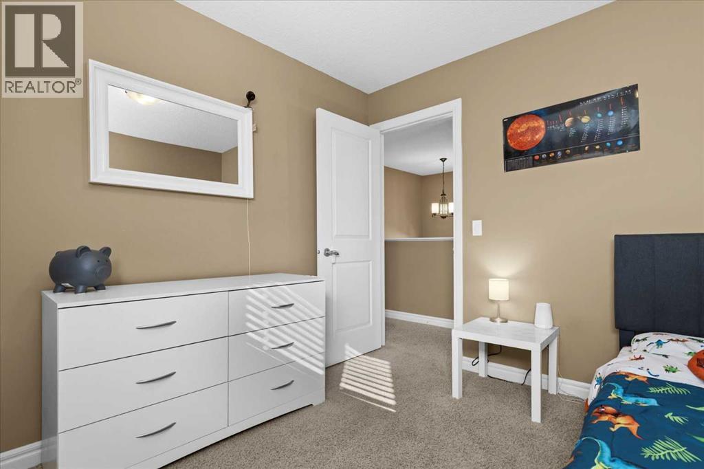 195 Hillcrest Circle Sw, Airdrie, Alberta  T4B 0Y6 - Photo 35 - A2259881